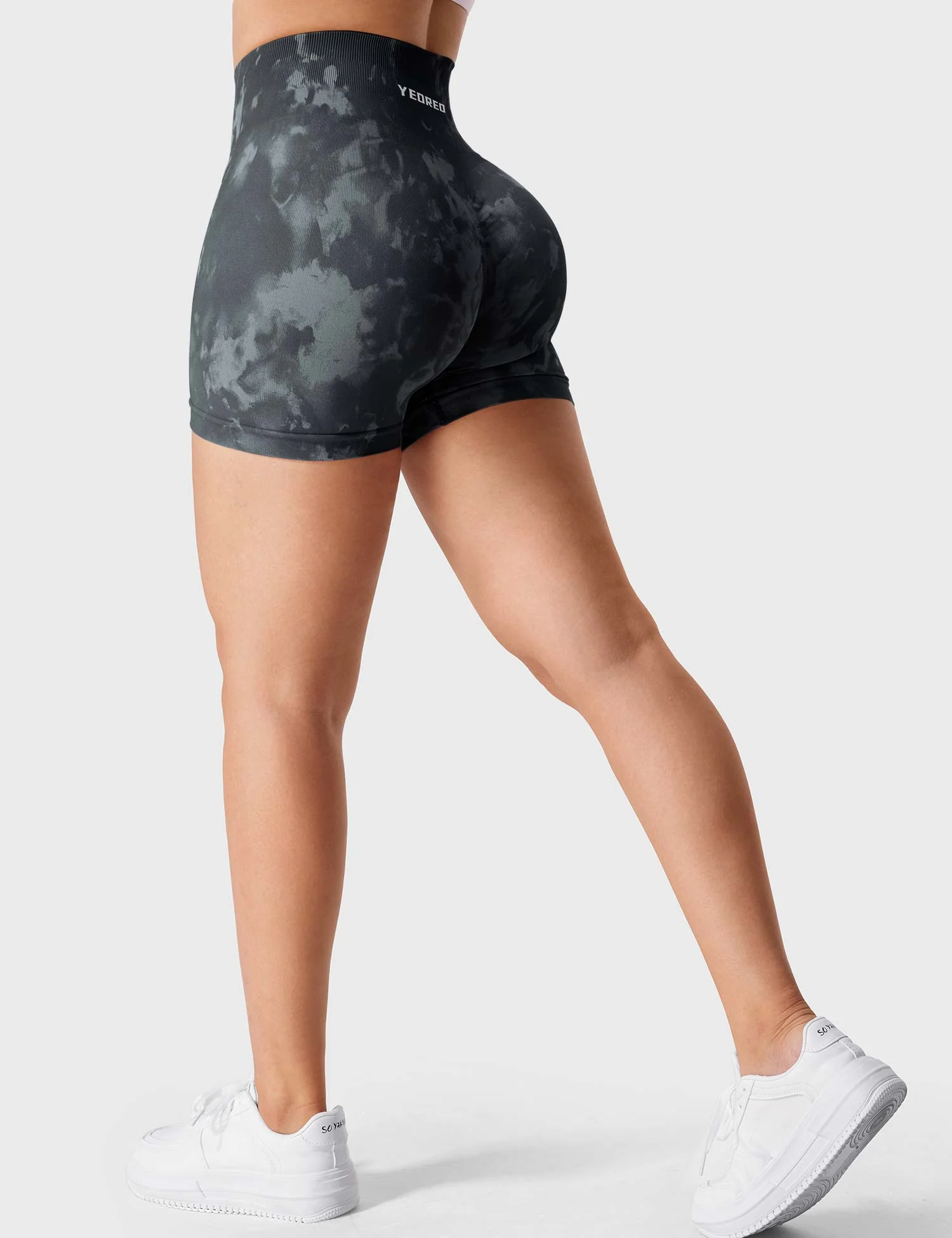 Yeoreo Seamless Print Jada Shorts - Image 7