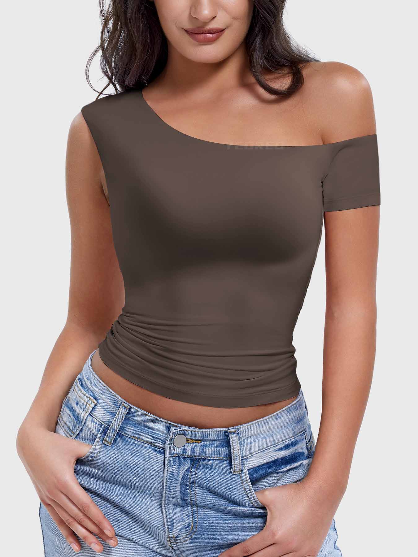 Yeoreo Abigil One-Shoulder Sleeve Top - Image 17
