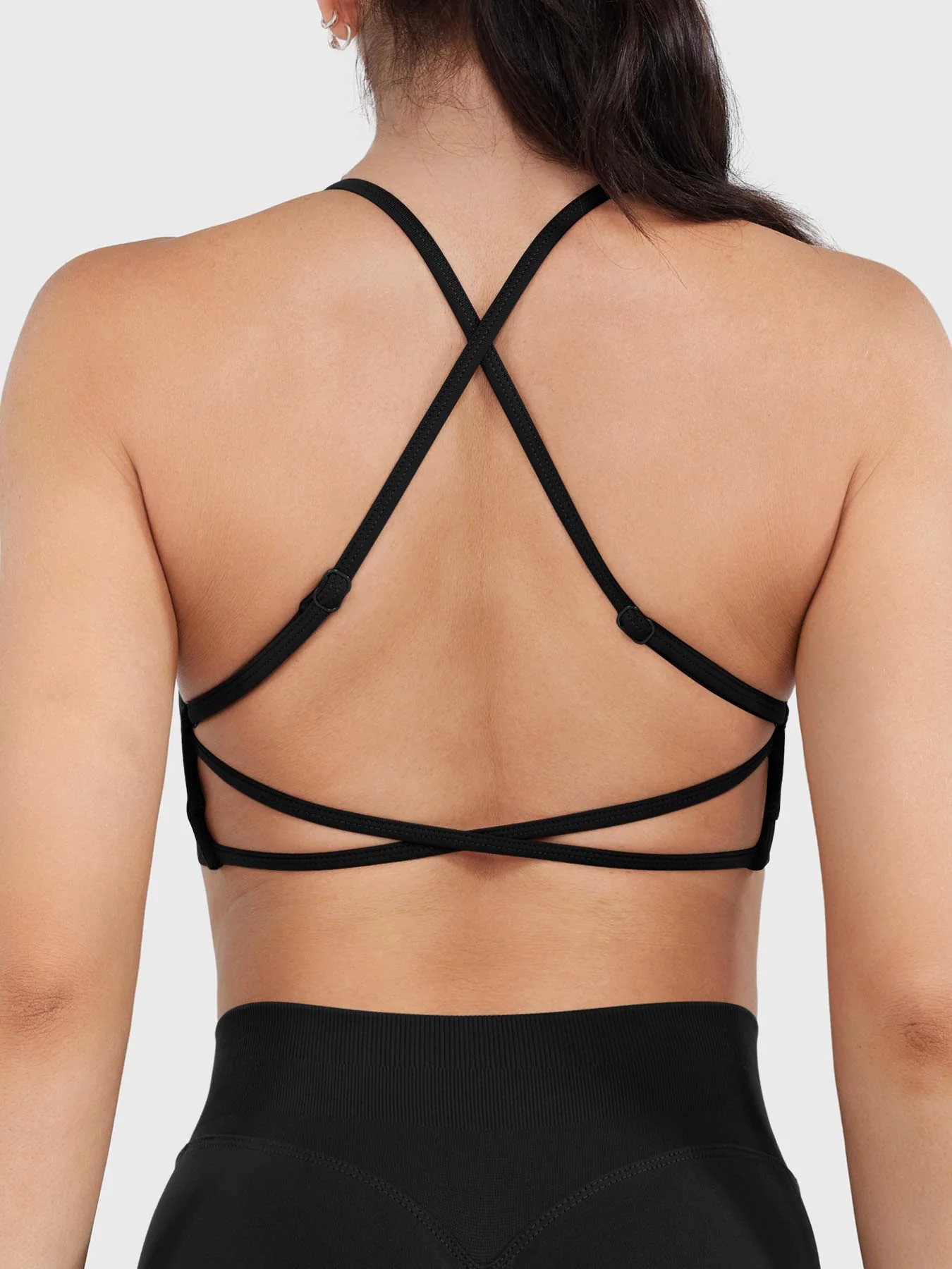 Yeoreo Acuffny Criss-cross Strap Backless Sports Bra - Image 11