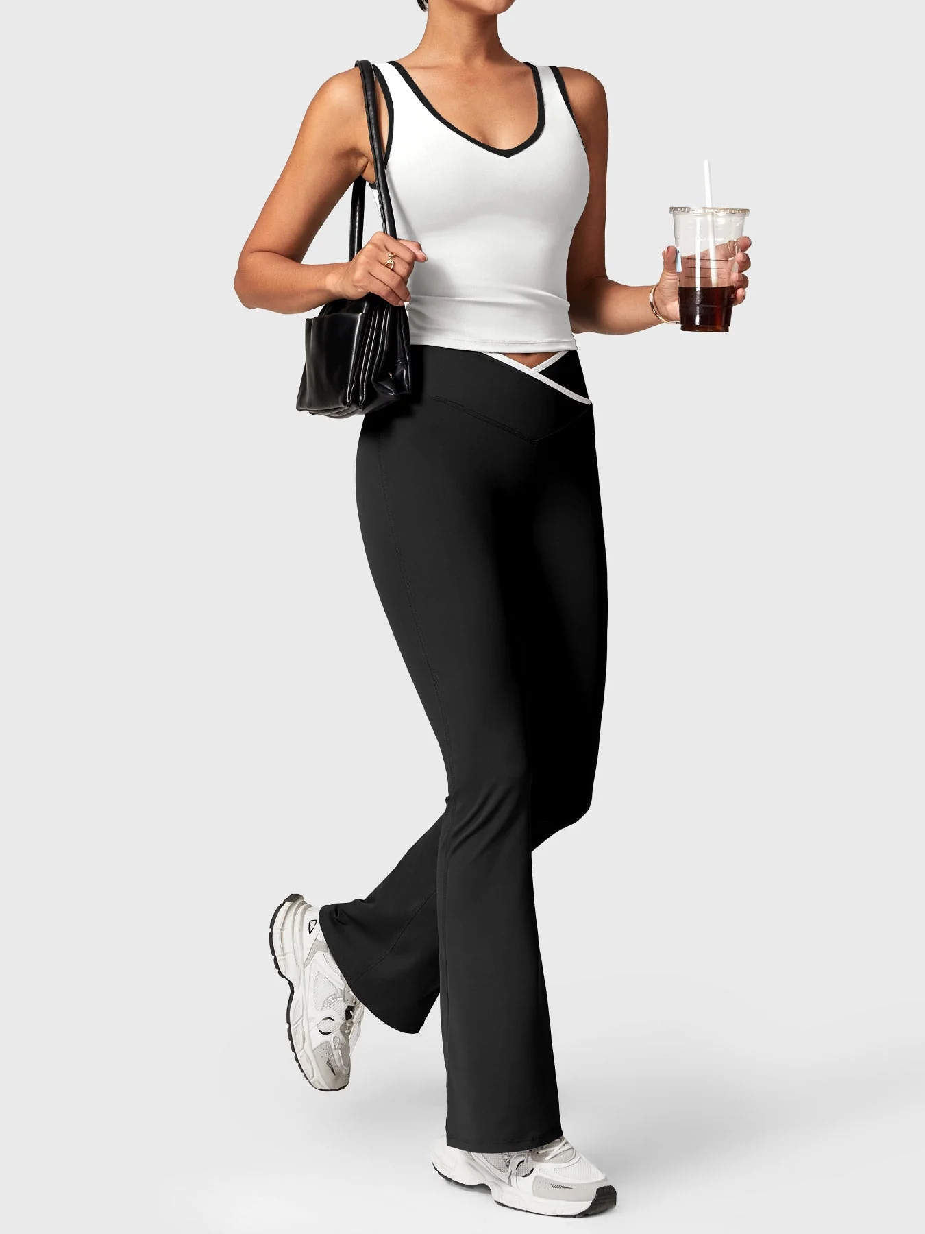 Yeoreo Alberta Contrast Trim Tank - Image 4