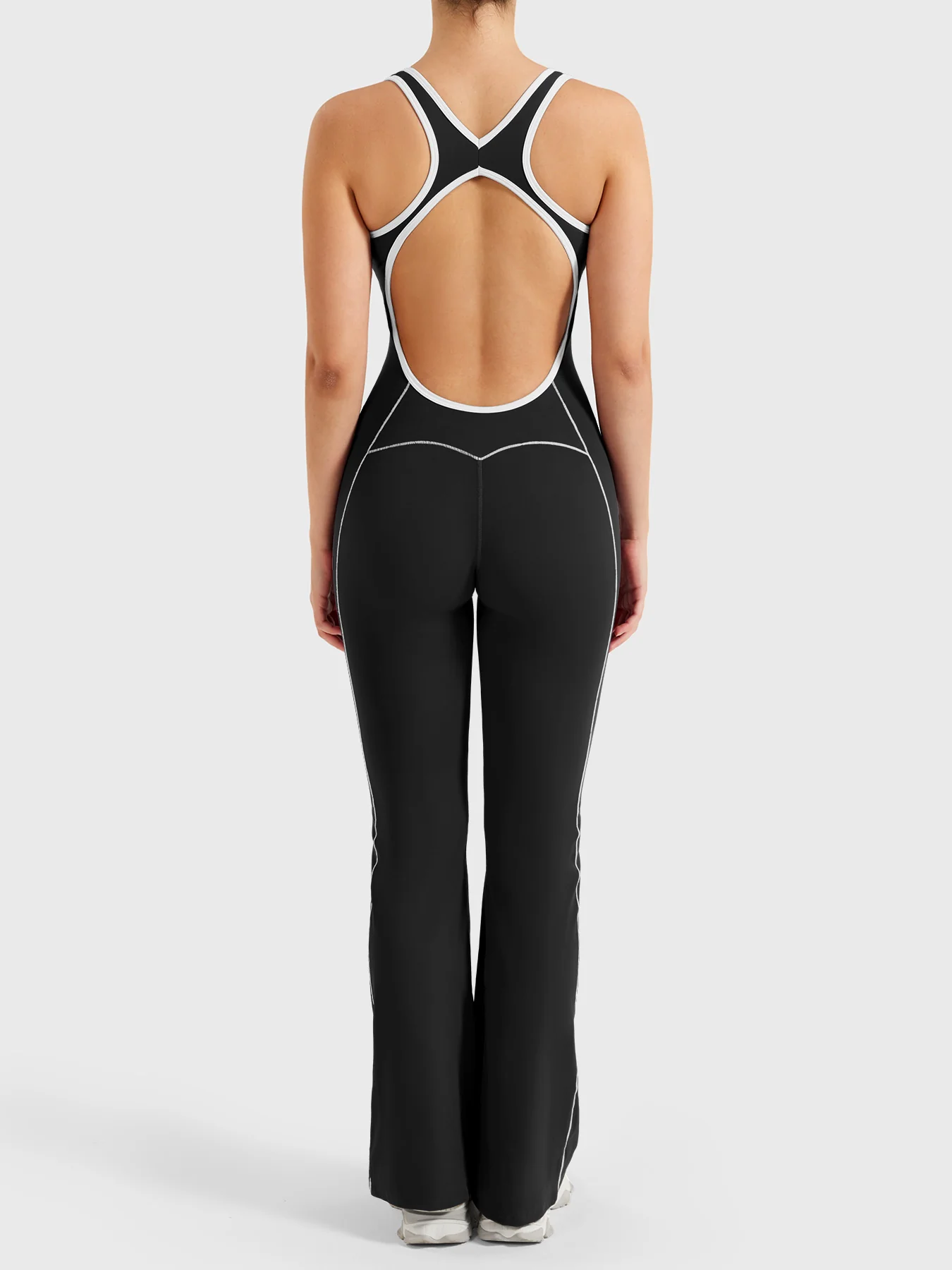 Yeoreo Antonia Contrast Trim Flared Jumpsuit - Image 2