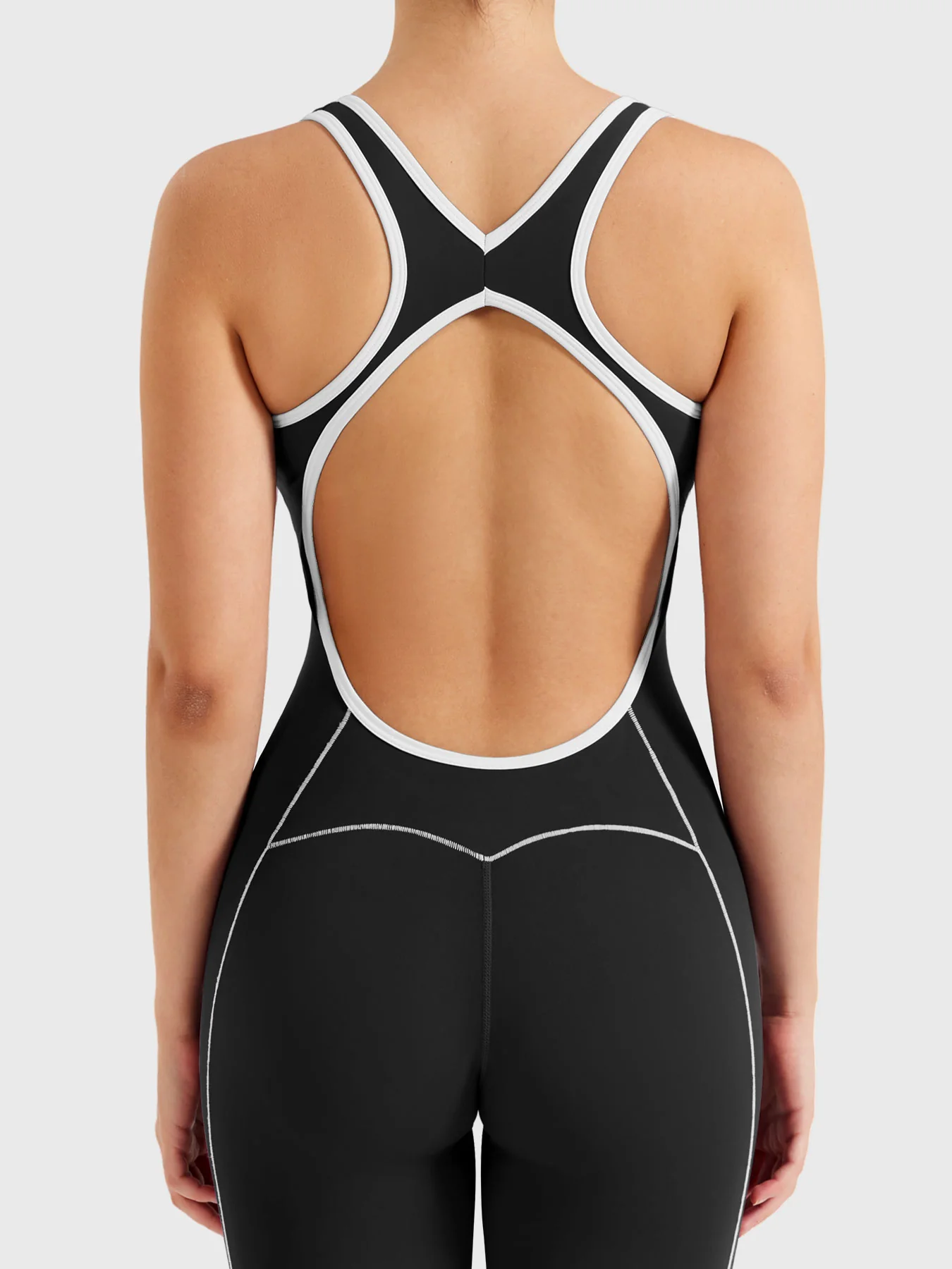 Yeoreo Antonia Contrast Trim Flared Jumpsuit - Image 3