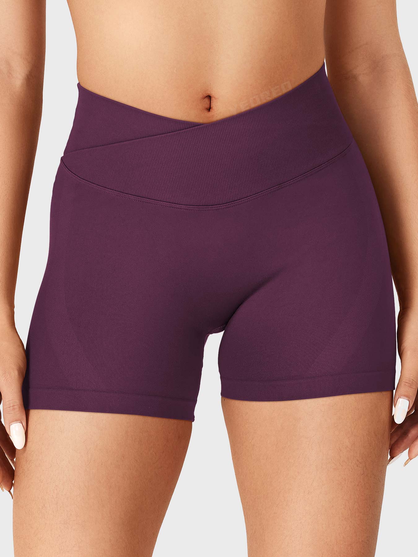 Yeoreo Baderiy 4.5" V-Waistband Seamless Shorts - Image 3