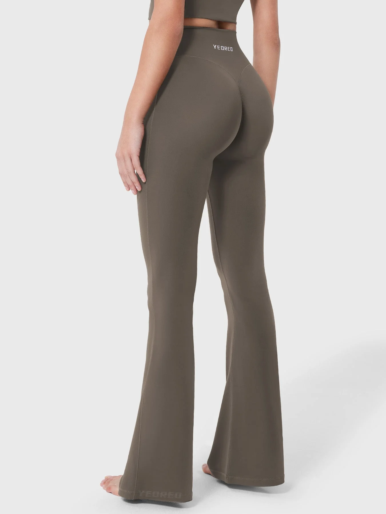 Yeoreo Baverly 32" Flare Leggings - Image 19
