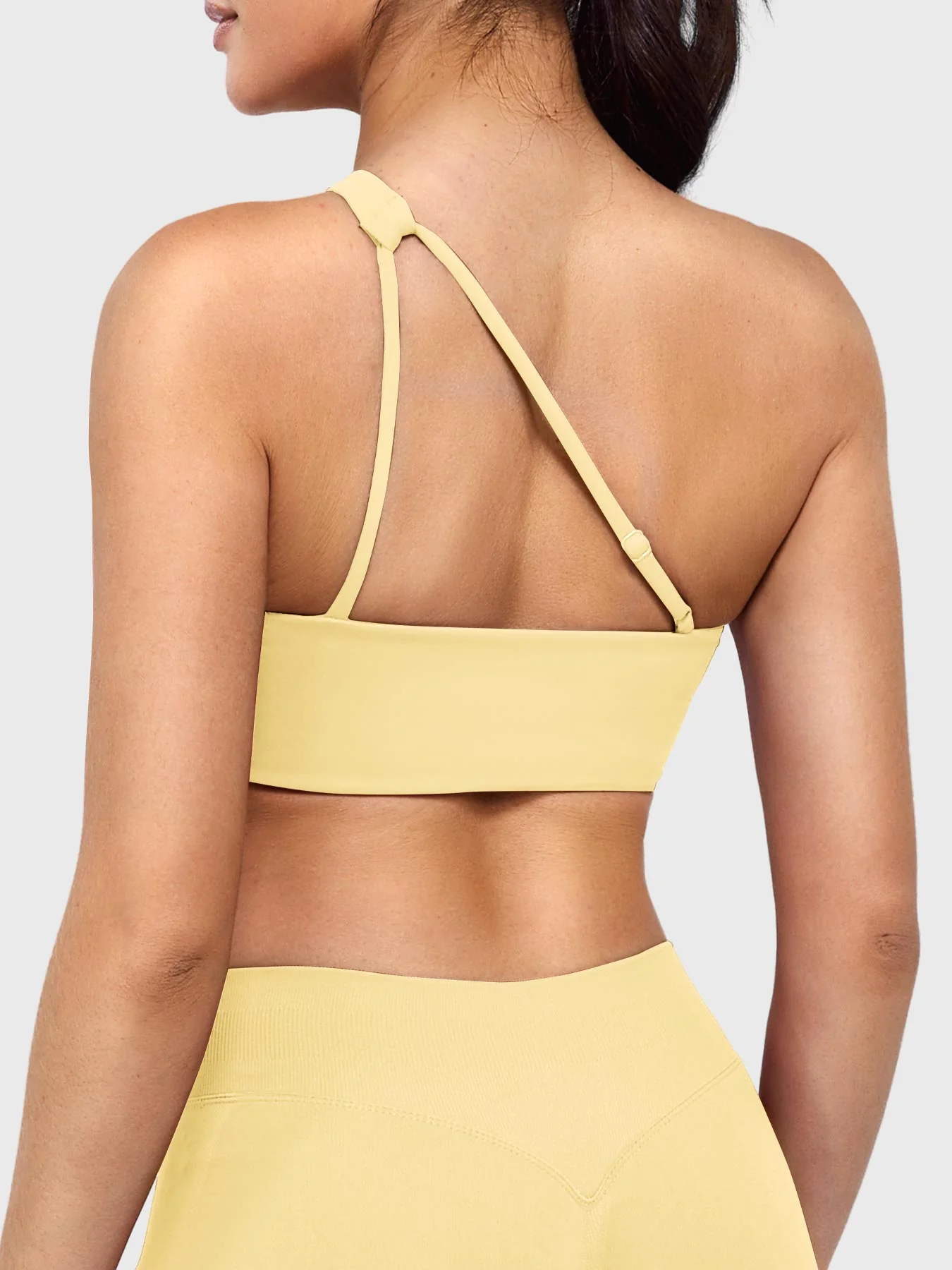 Yeoreo Claranie One-Shoulder Sports Bra - Image 15