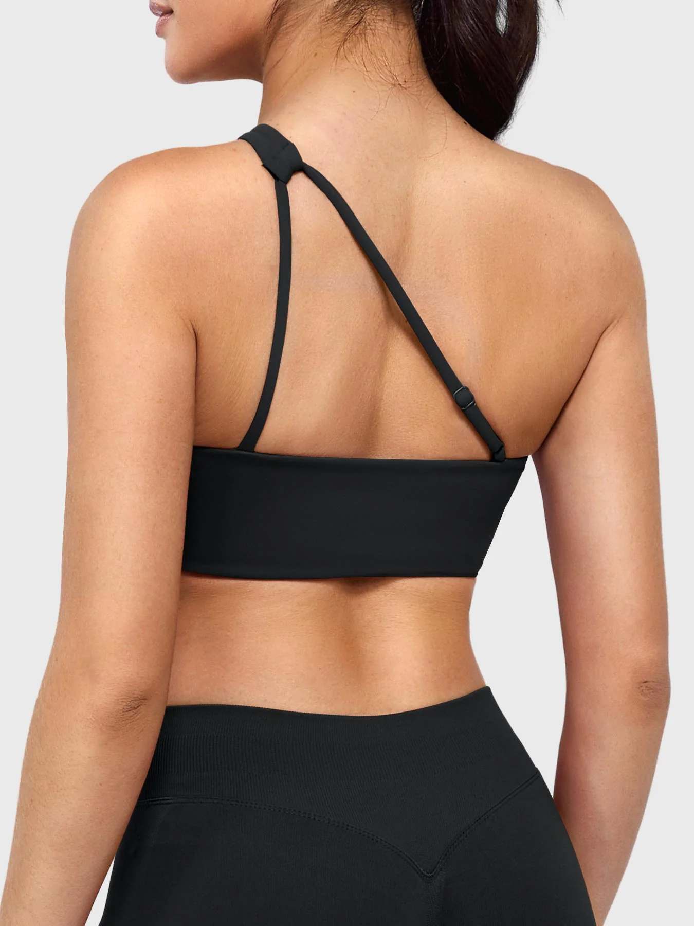 Yeoreo Claranie One-Shoulder Sports Bra - Image 21