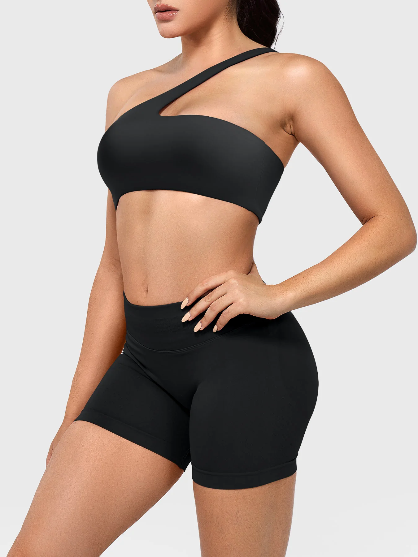 Yeoreo Claranie One-Shoulder Sports Bra - Image 24
