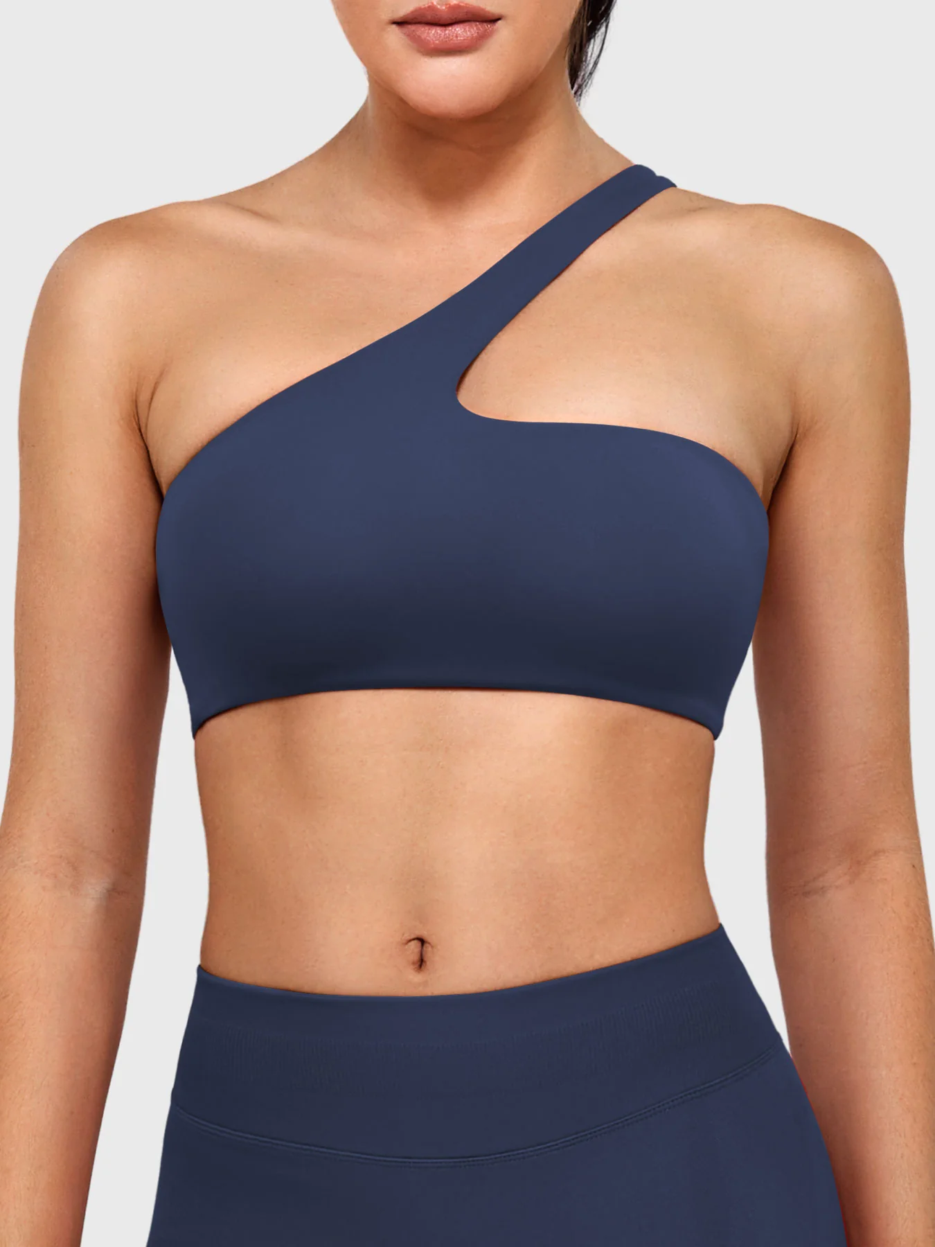Yeoreo Claranie One-Shoulder Sports Bra - Image 7