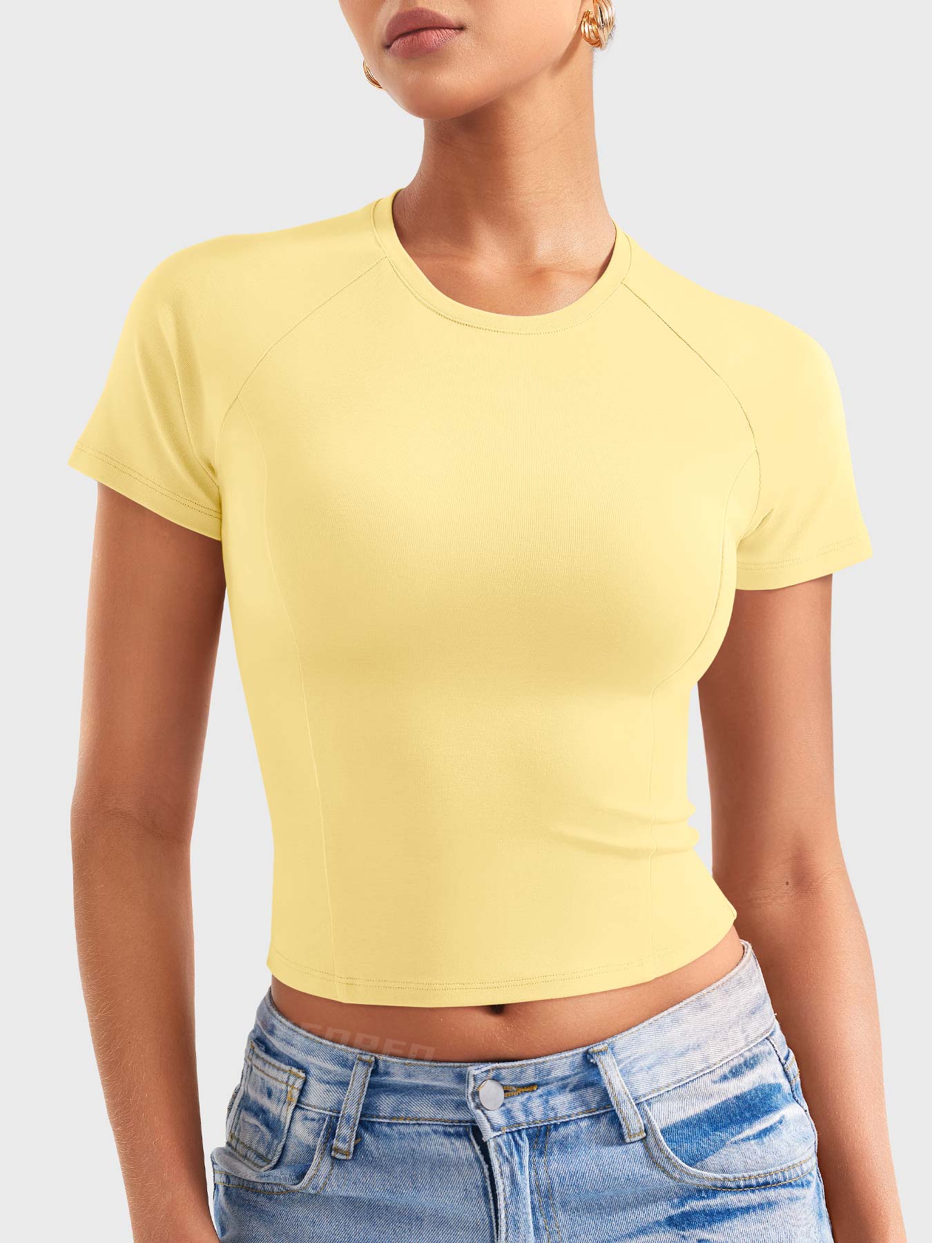 Yeoreo Corriny Raglan Sleeves Cotton T-Shirt
