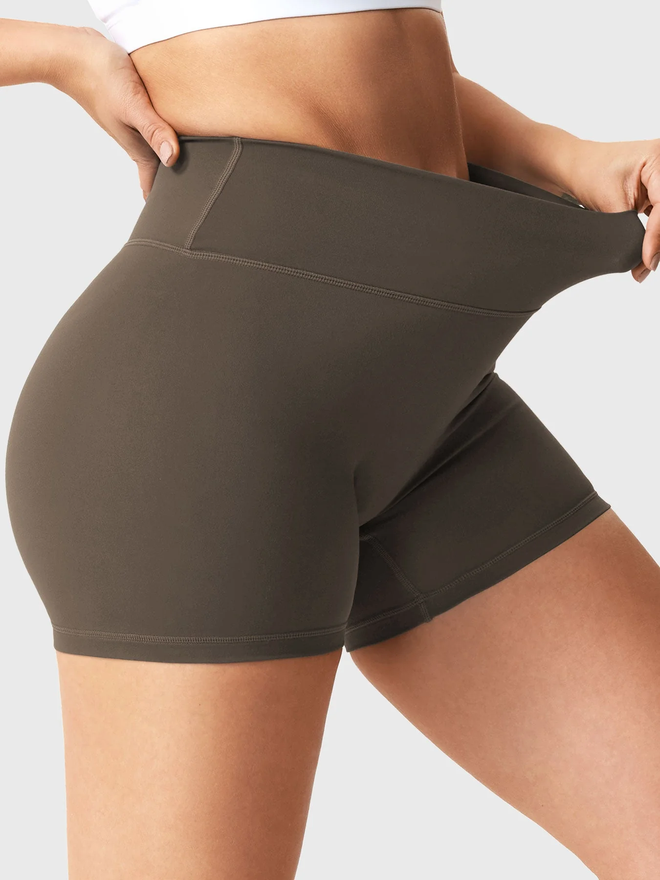 Yeoreo Craze 3.6" Scrunch Shorts - Image 21