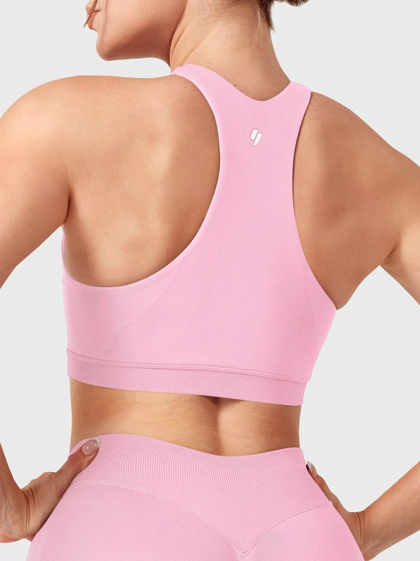 Yeoreo Dafnien Racerback Seamless Sports Bra - Image 12