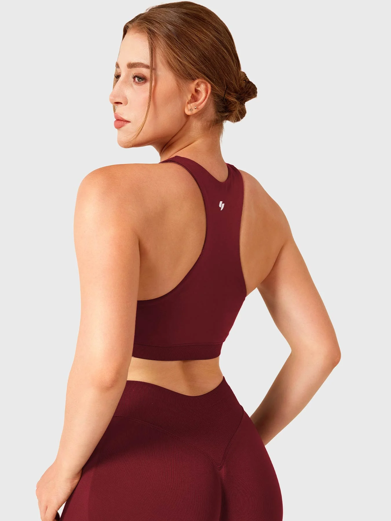Yeoreo Dafnien Racerback Seamless Sports Bra - Image 4