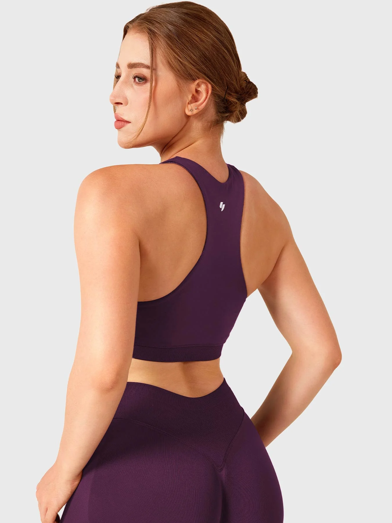 Yeoreo Dafnien Racerback Seamless Sports Bra - Image 9