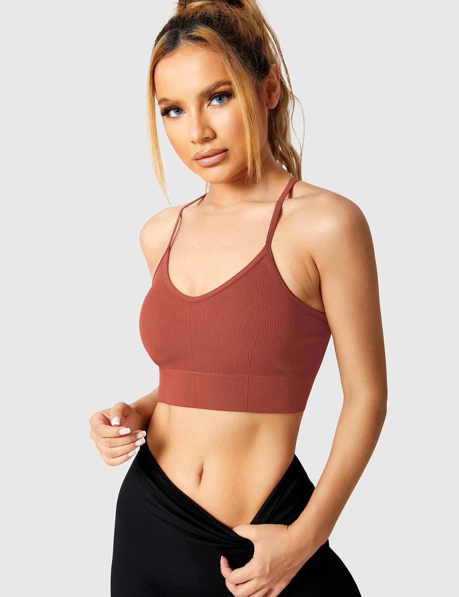 Yeoreo Dawn Sports Bra - Image 45