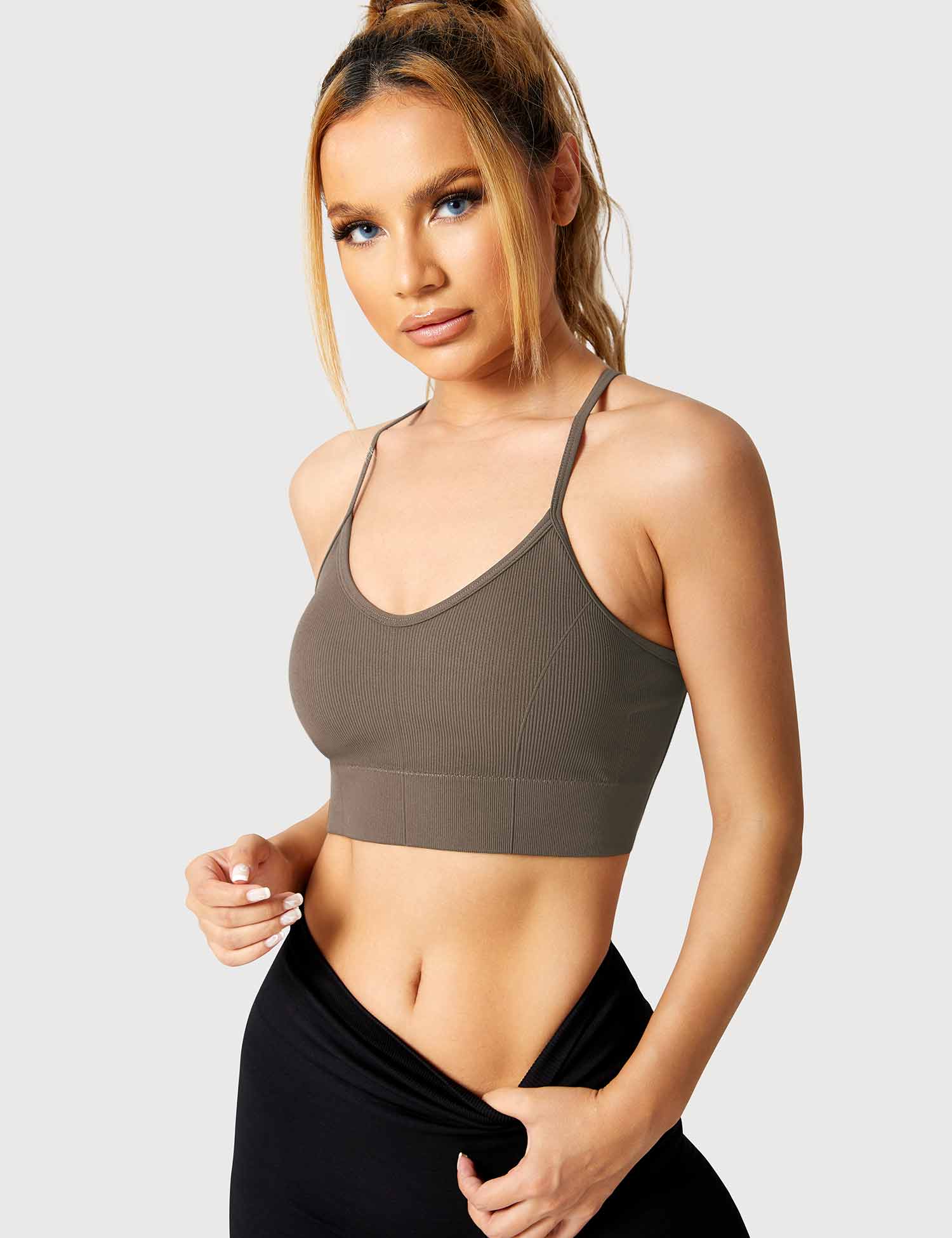 Yeoreo Dawn Sports Bra - Image 51