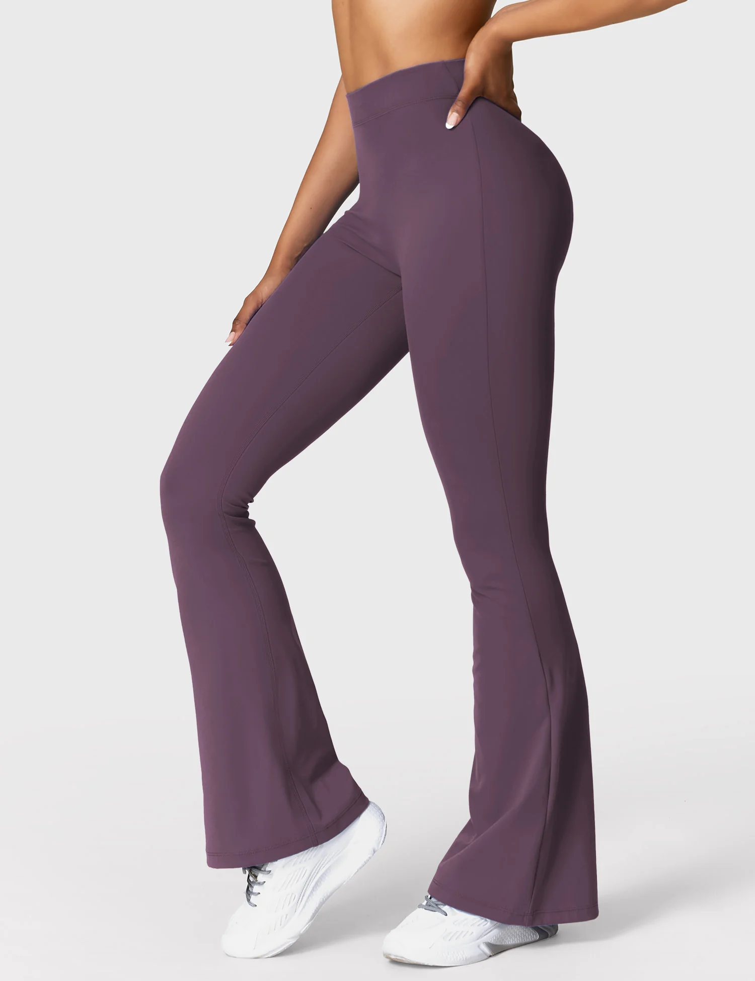 Yeoreo Daze V-back Flare Leggings - Image 92