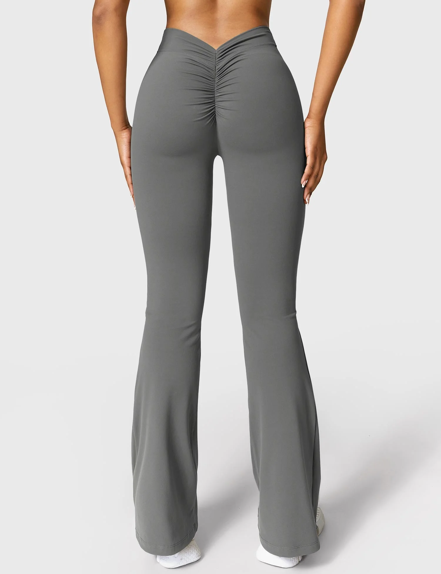 Yeoreo Daze V-back Flare Leggings - Image 14