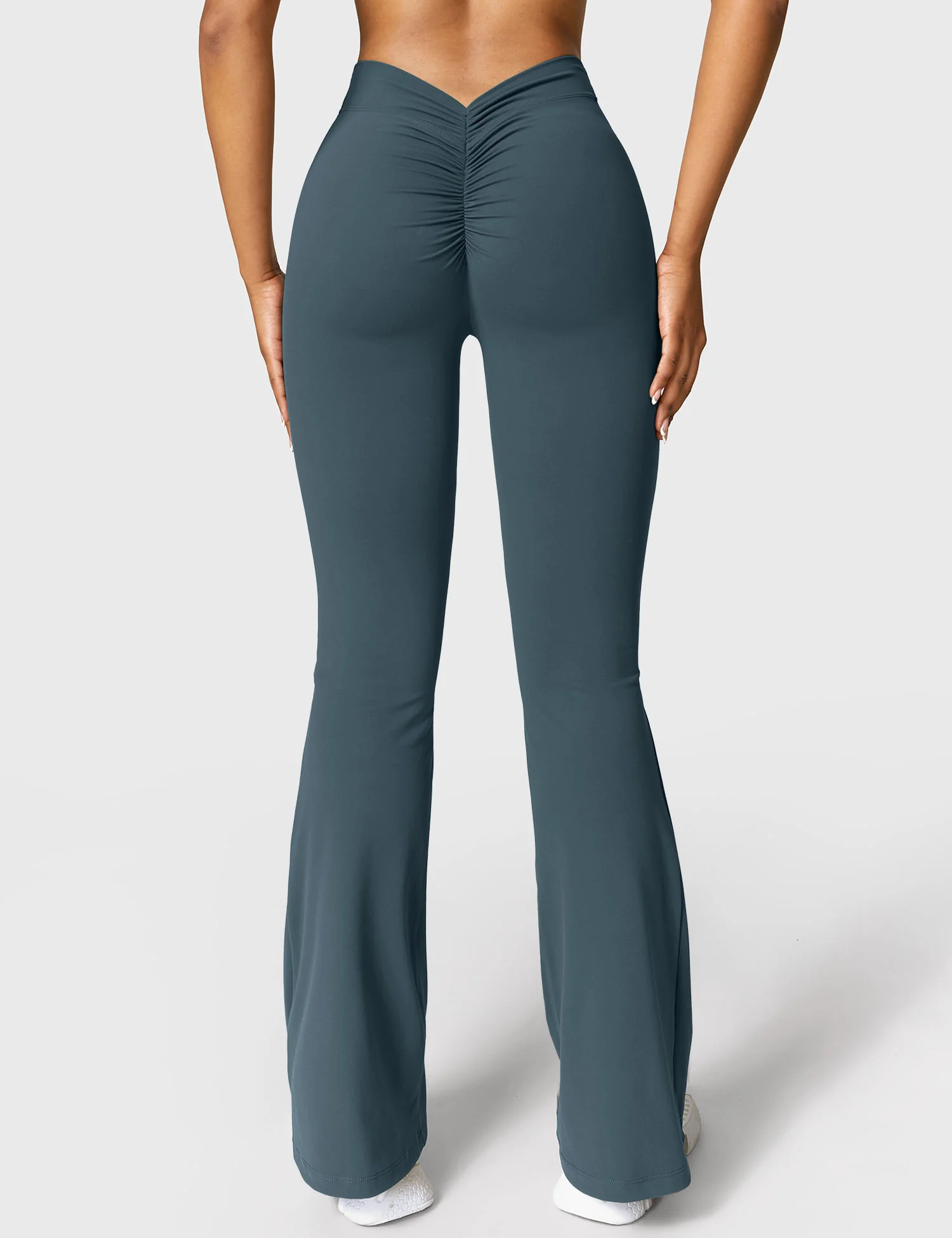 Yeoreo Daze V-back Flare Leggings - Image 87