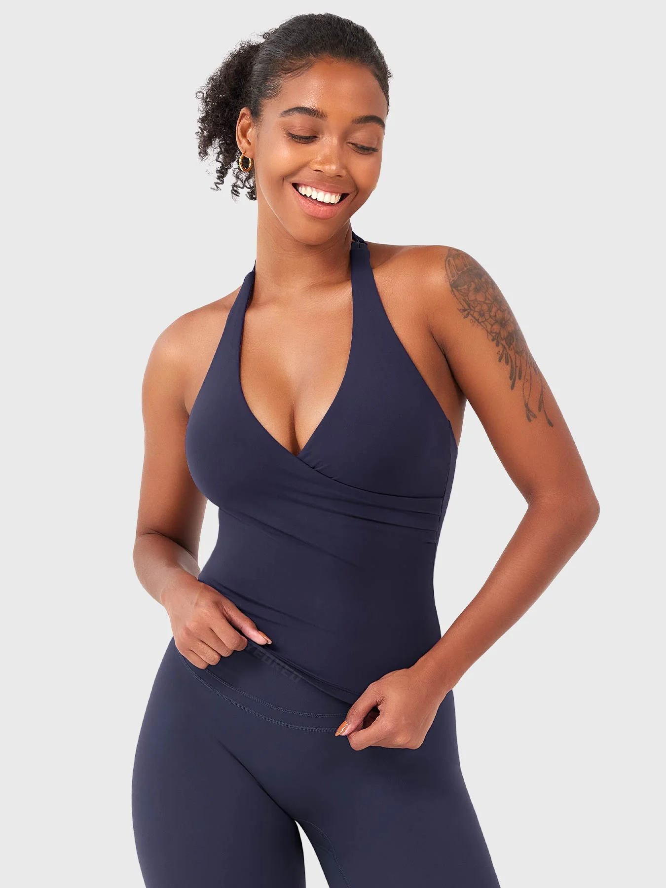 Yeoreo Elevine V Halter Tank - Image 20