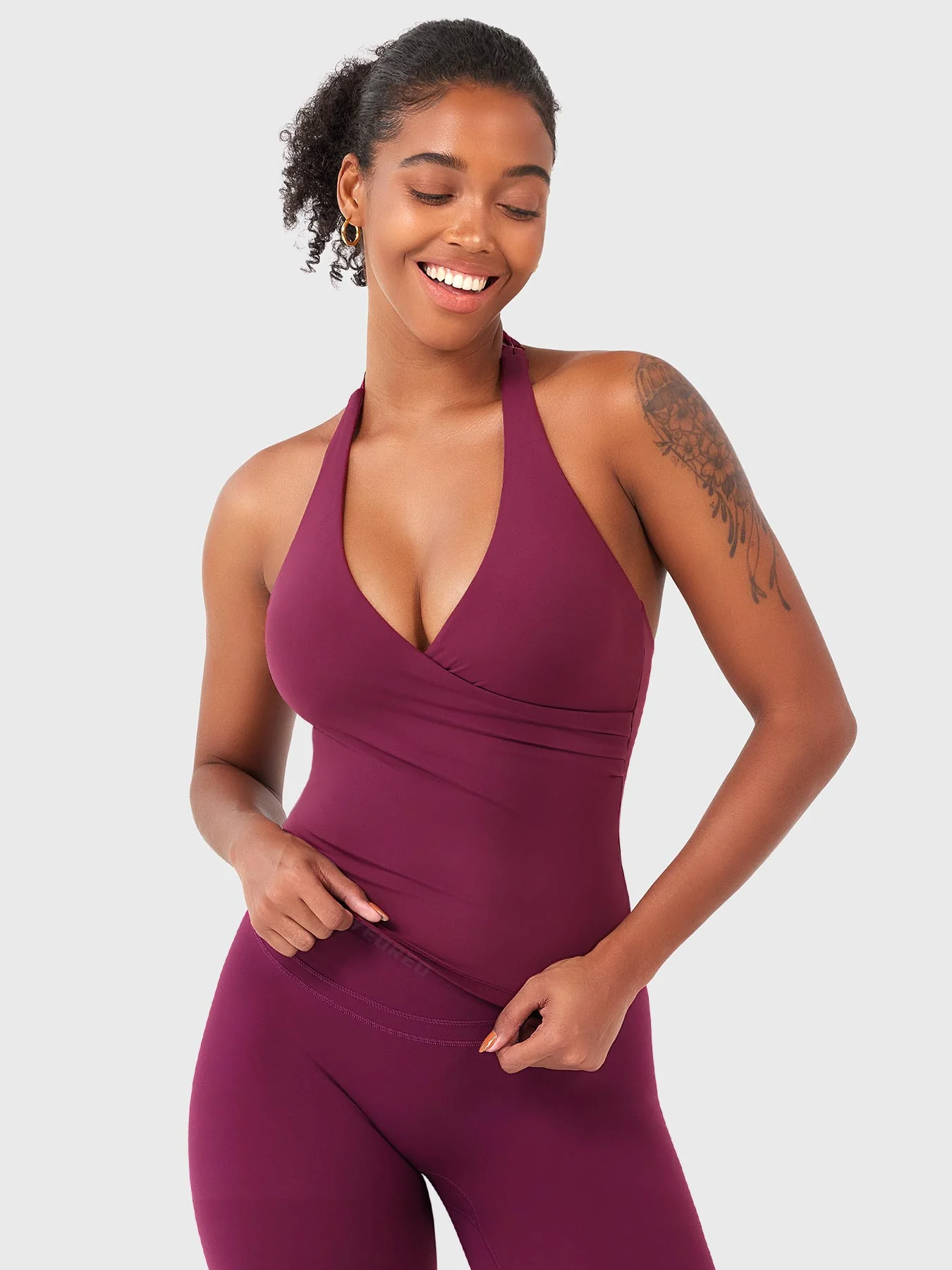 Yeoreo Elevine V Halter Tank - Image 35