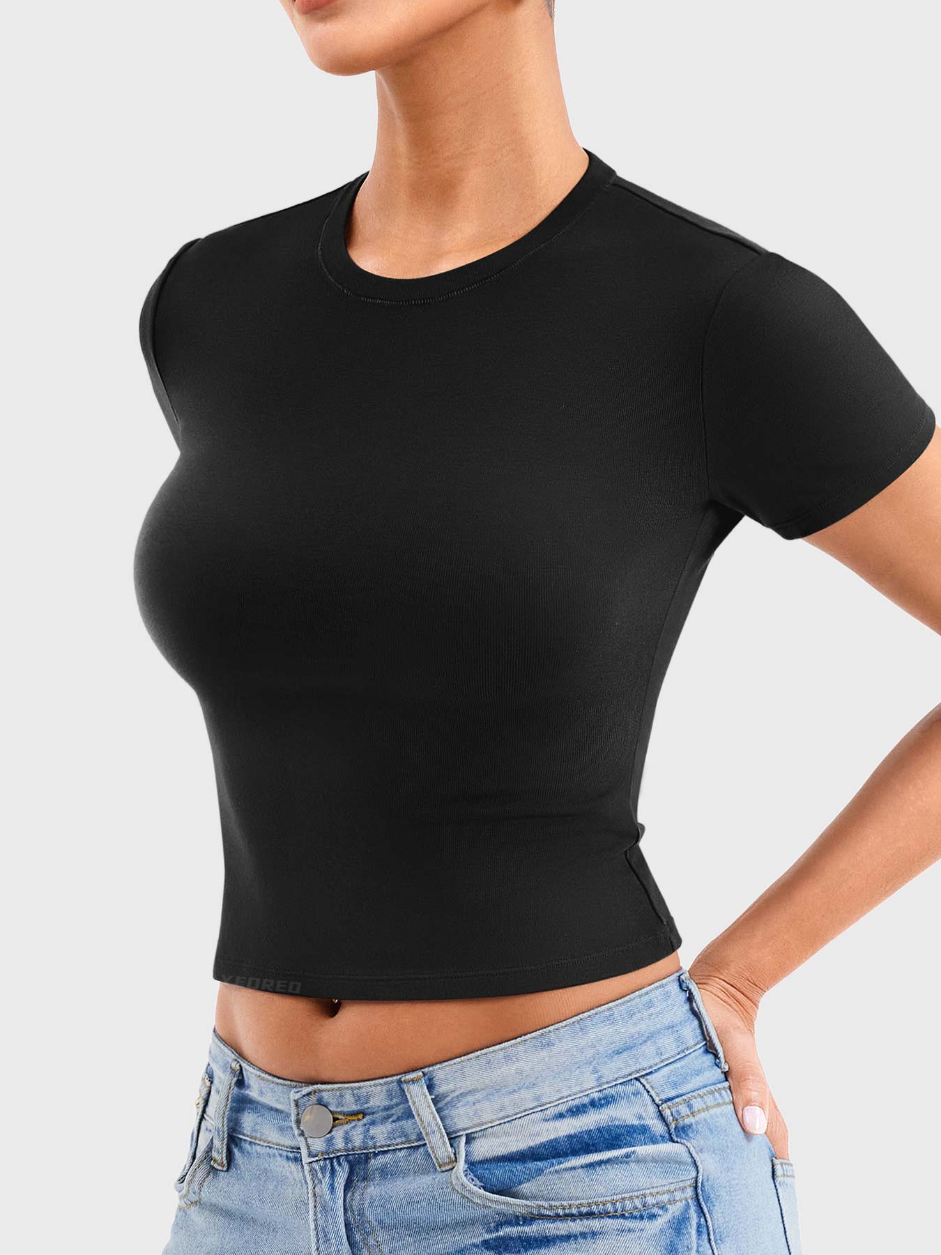 Yeoreo Eriney Classic Cotton T-Shirt - Image 11