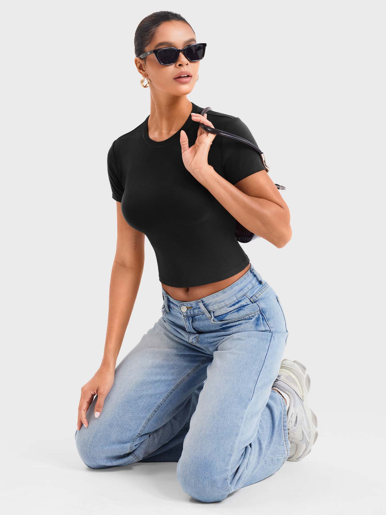 Yeoreo Eriney Classic Cotton T-Shirt - Image 12