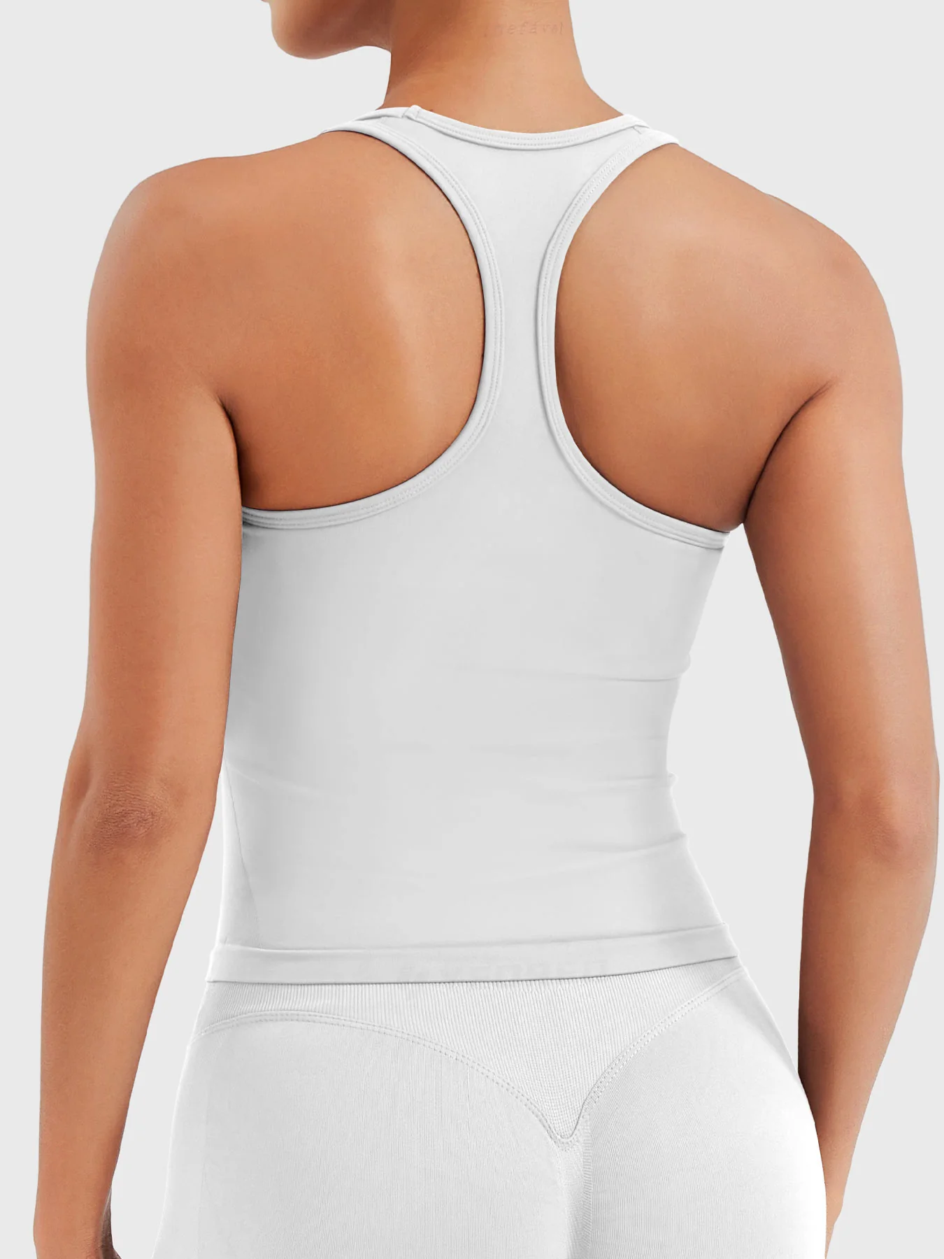 Yeoreo Esteile Racerback Seamless Tank Top - Image 26