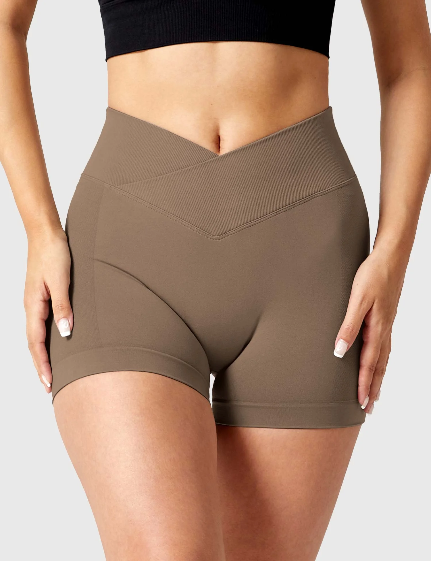 Yeoreo 3.6” Amplify V-Waistband Shorts - Image 55