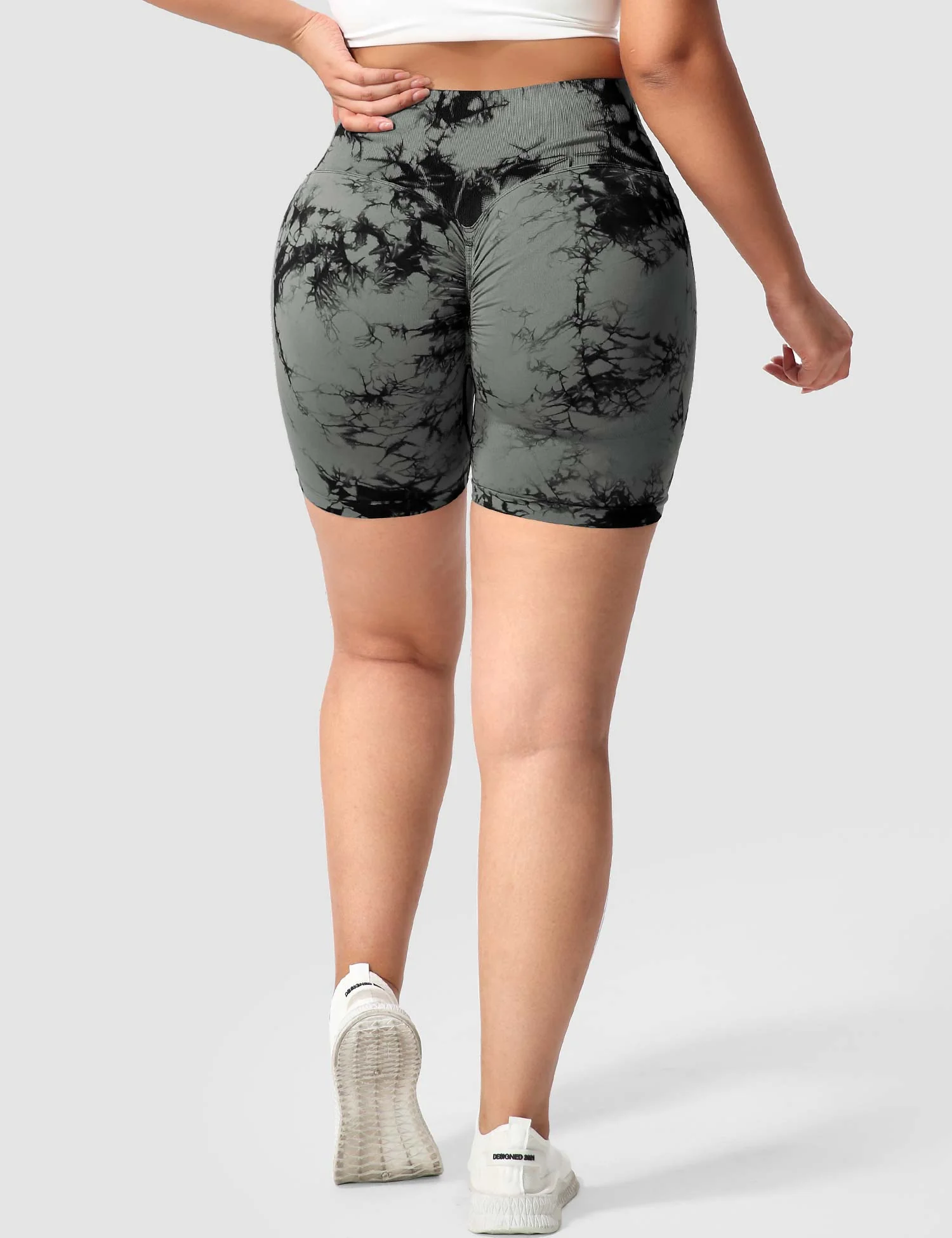 Yeoreo Professional Tie Dye Shorts - Image 10