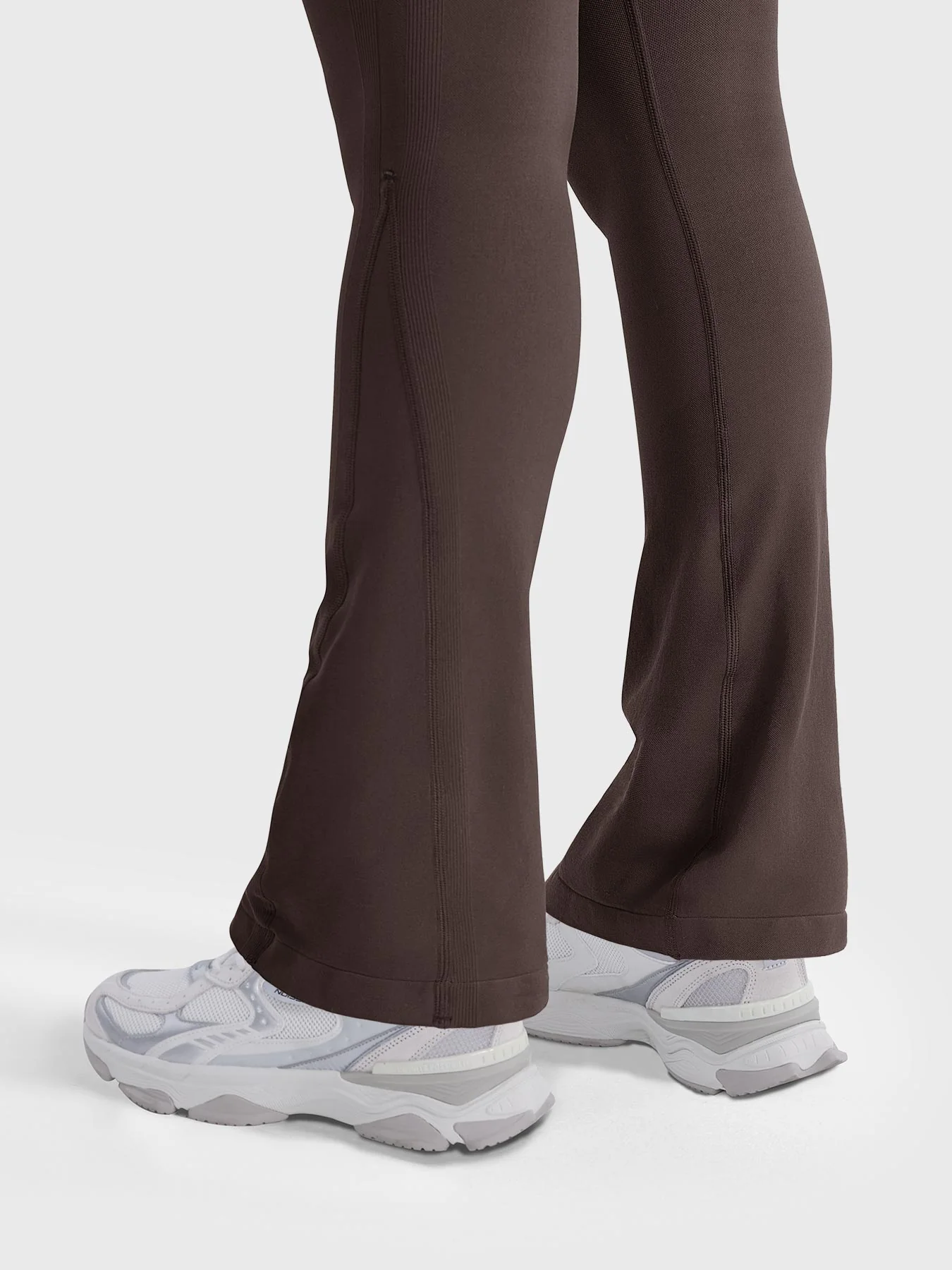 Yeoreo Lilliean 28" Mini Flare Leggings - Image 17