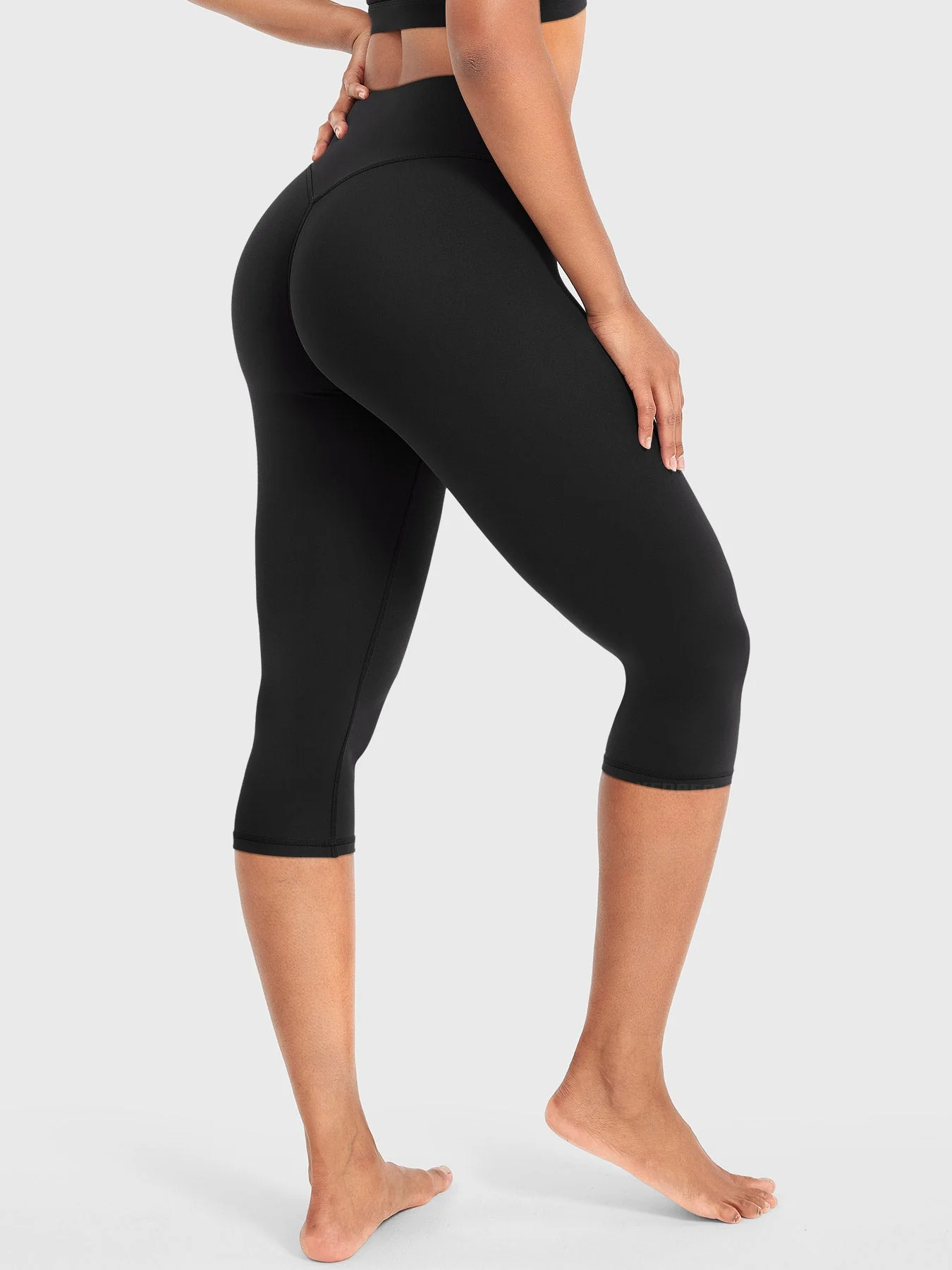 Yeoreo Nailly Capri Leggings - Image 3