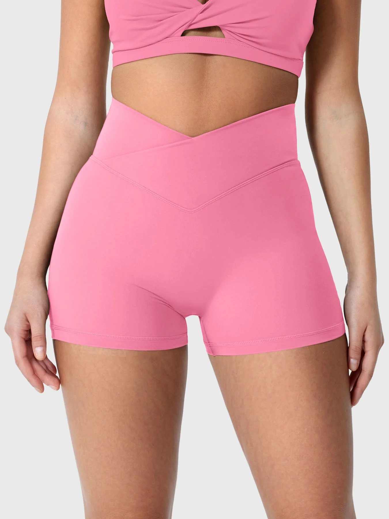 Yeoreo Charm CoreFlex™ V-Waistband 3.6" Shorts - Image 14