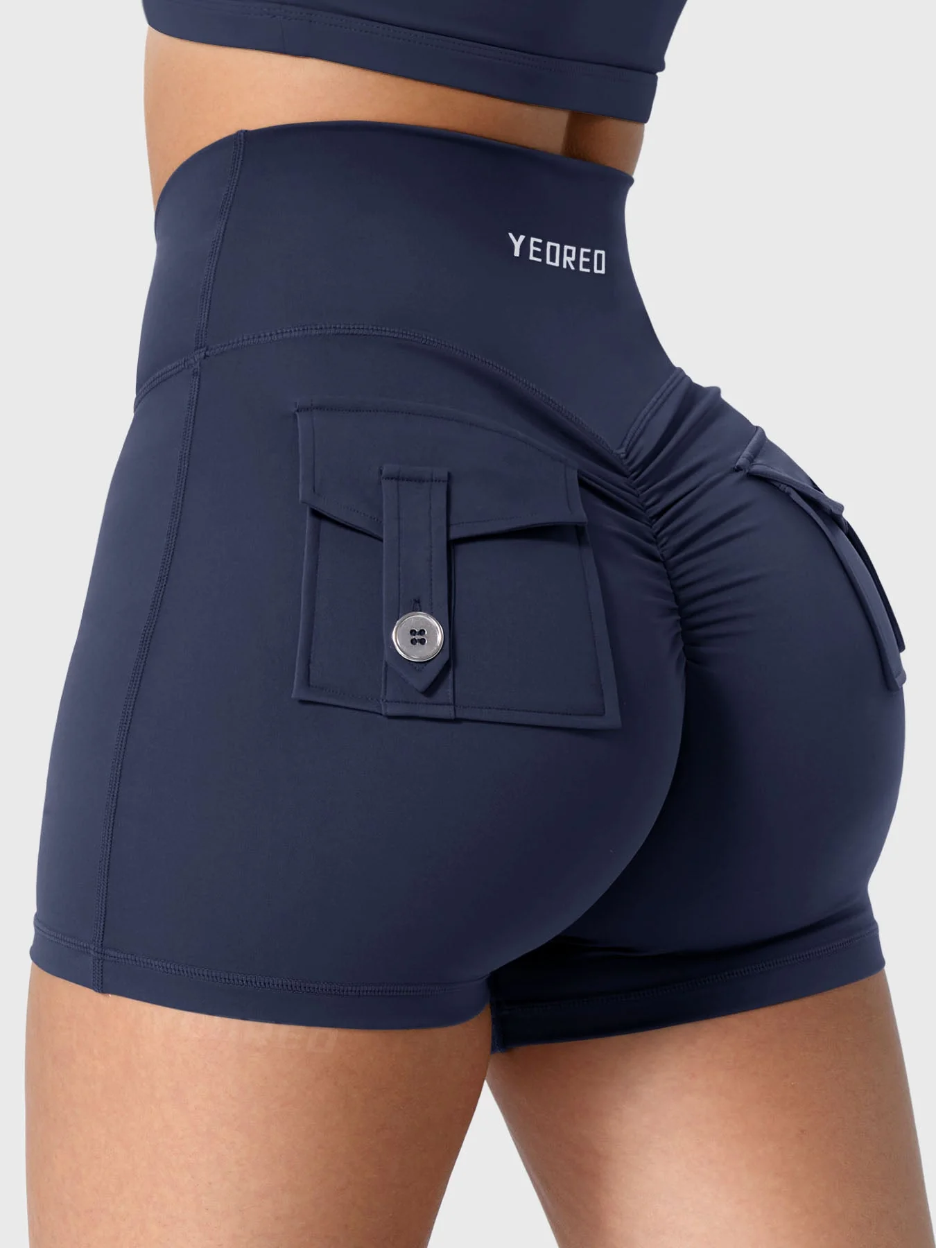 Yeoreo Charm CoreFlex™ V-Waistband 3.6" Shorts - Image 17