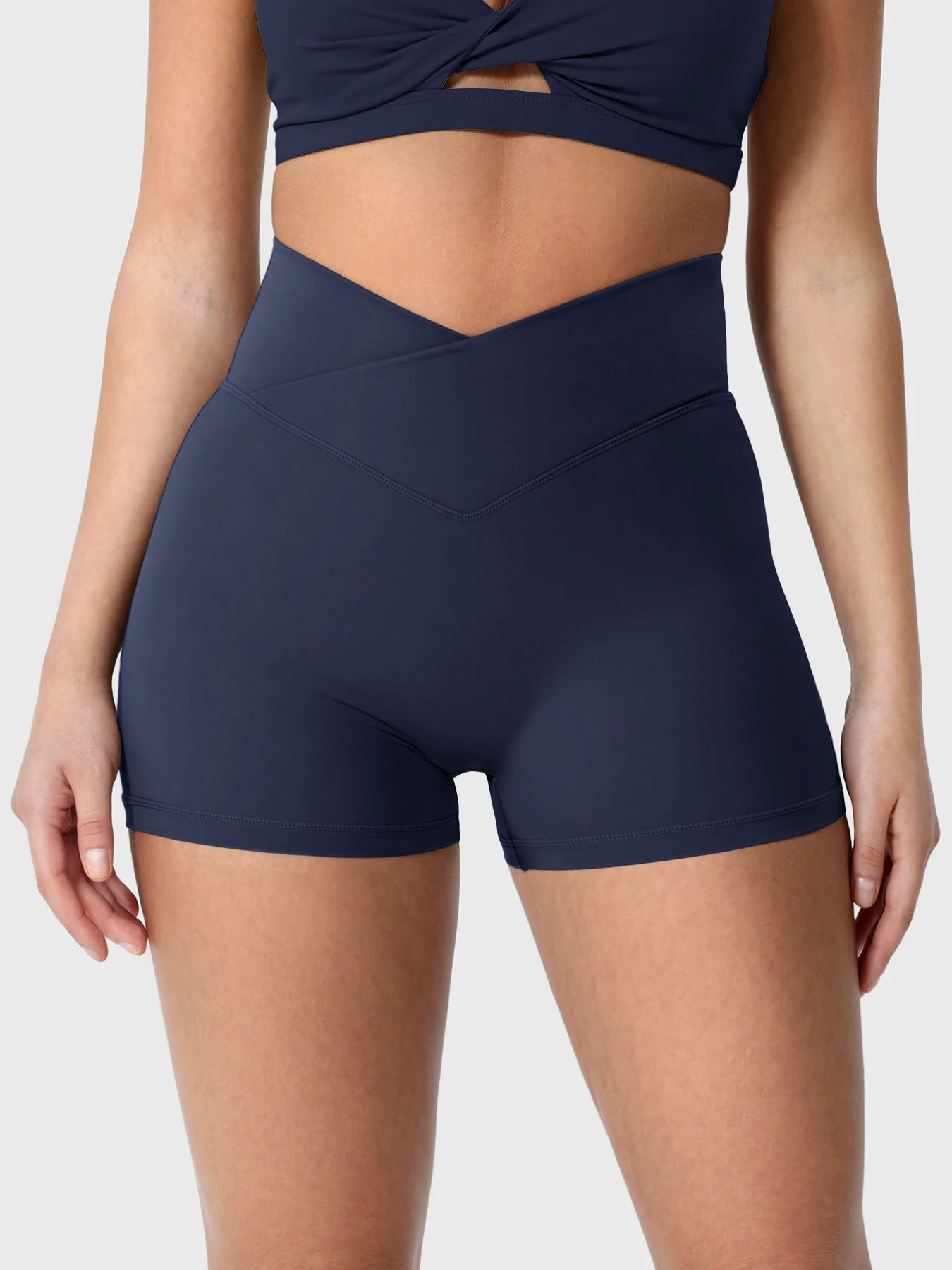 Yeoreo Charm CoreFlex™ V-Waistband 3.6" Shorts - Image 18