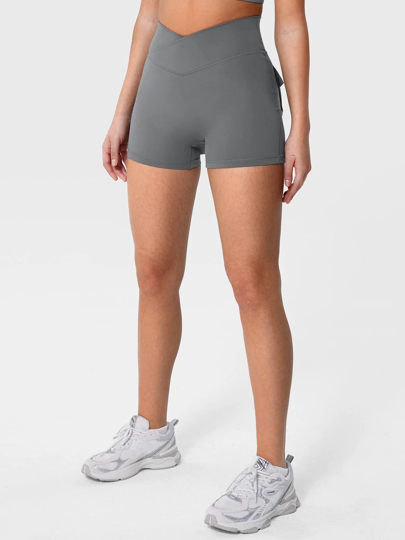 Yeoreo Charm CoreFlex™ V-Waistband 3.6" Shorts - Image 35