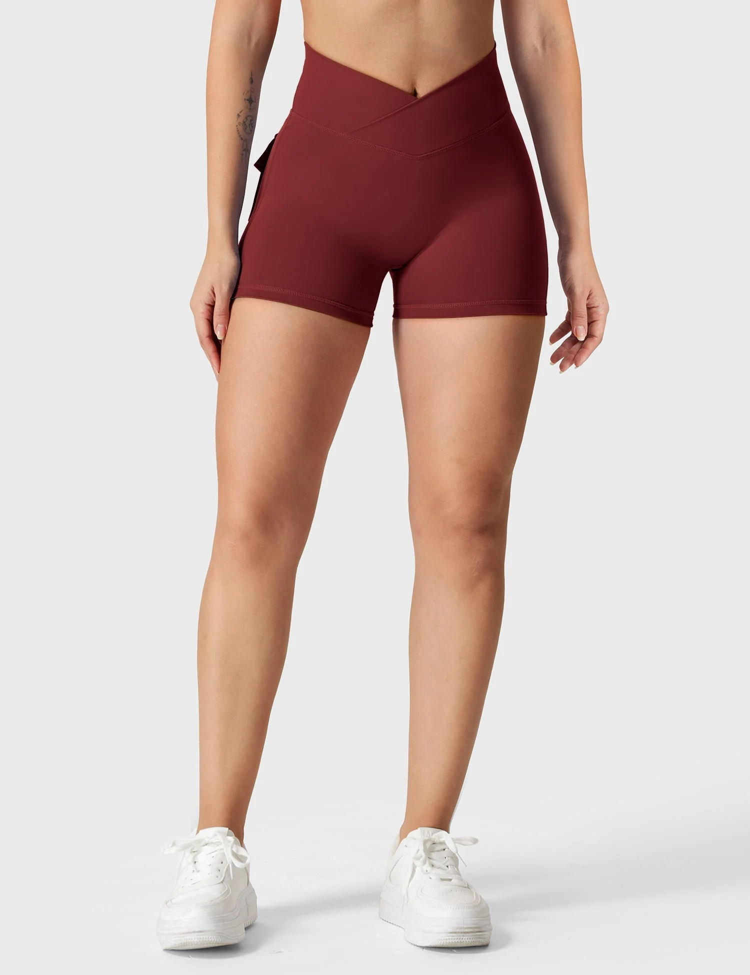 Yeoreo Charm CoreFlex™ V-Waistband 4.5" Shorts - Image 18