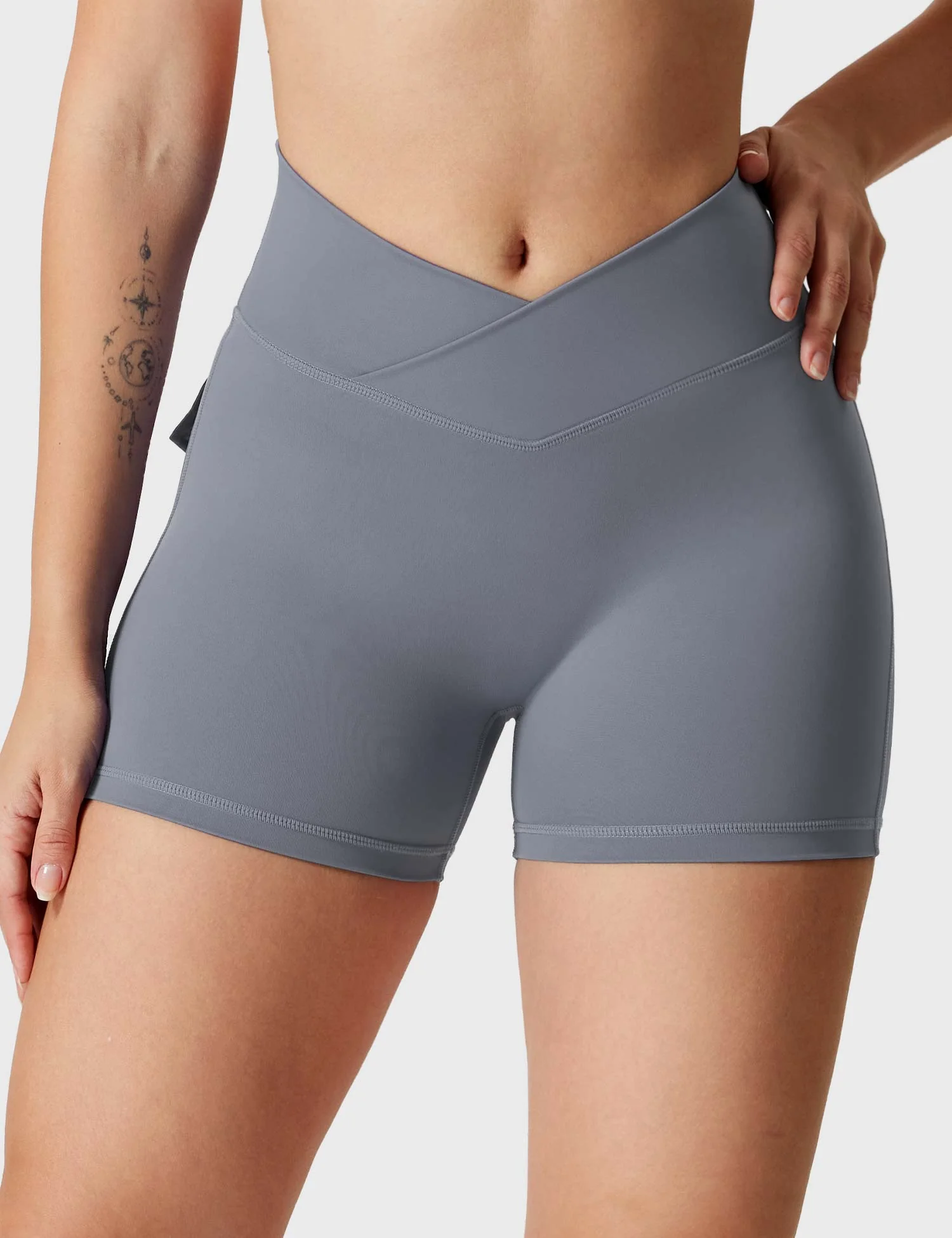Yeoreo Charm CoreFlex™ V-Waistband 4.5" Shorts - Image 20