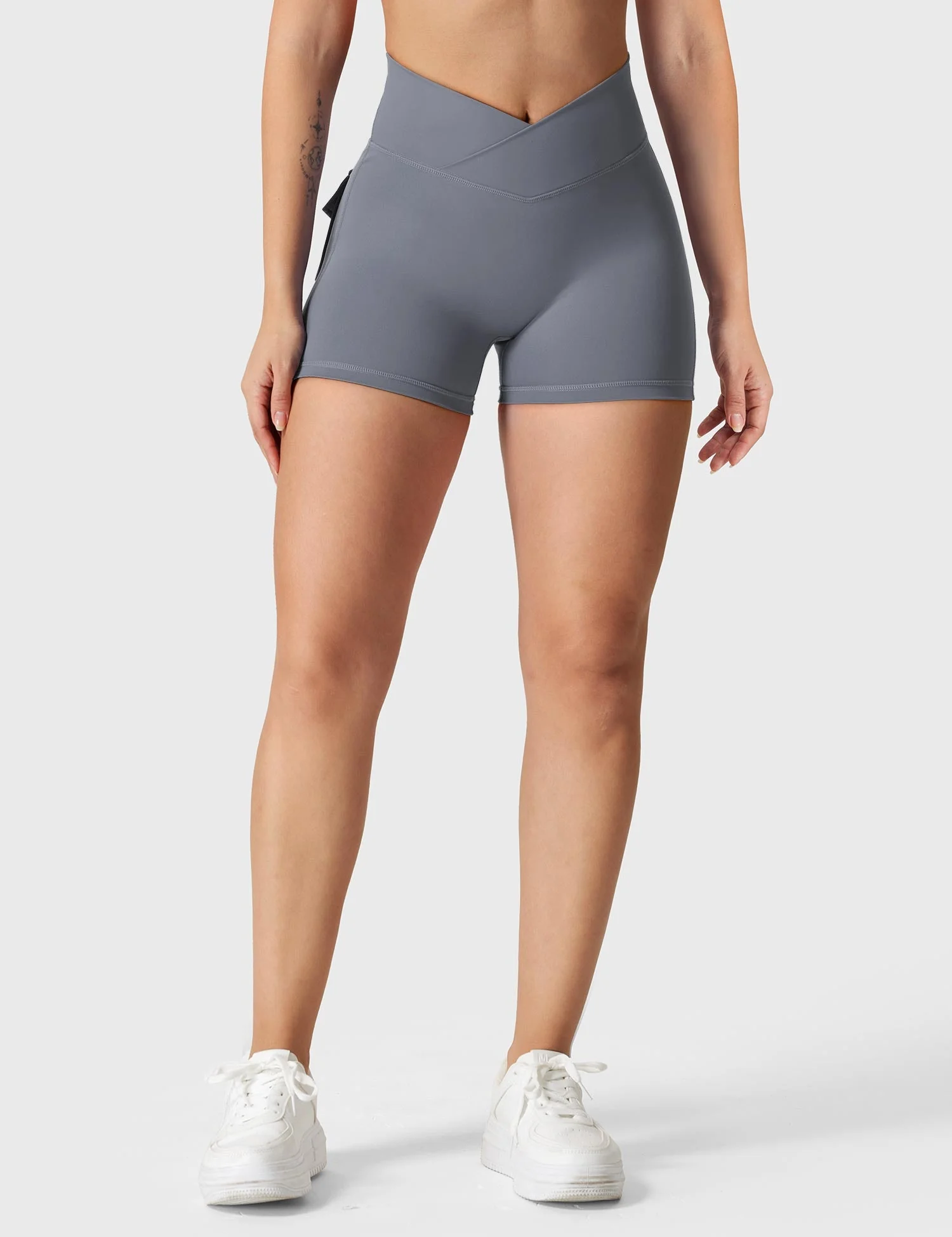Yeoreo Charm CoreFlex™ V-Waistband 4.5" Shorts - Image 24