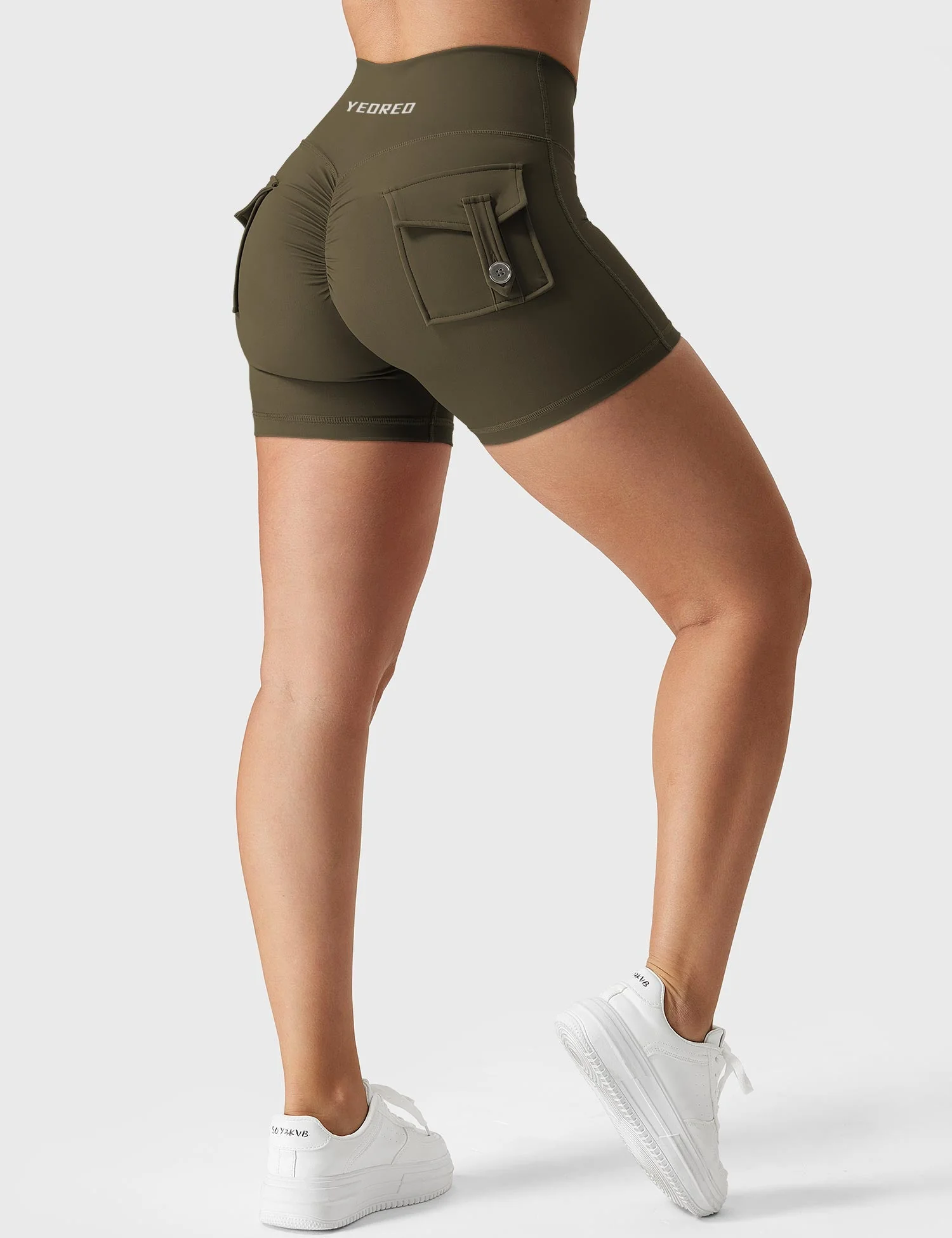 Yeoreo Charm CoreFlex™ V-Waistband 4.5" Shorts - Image 39