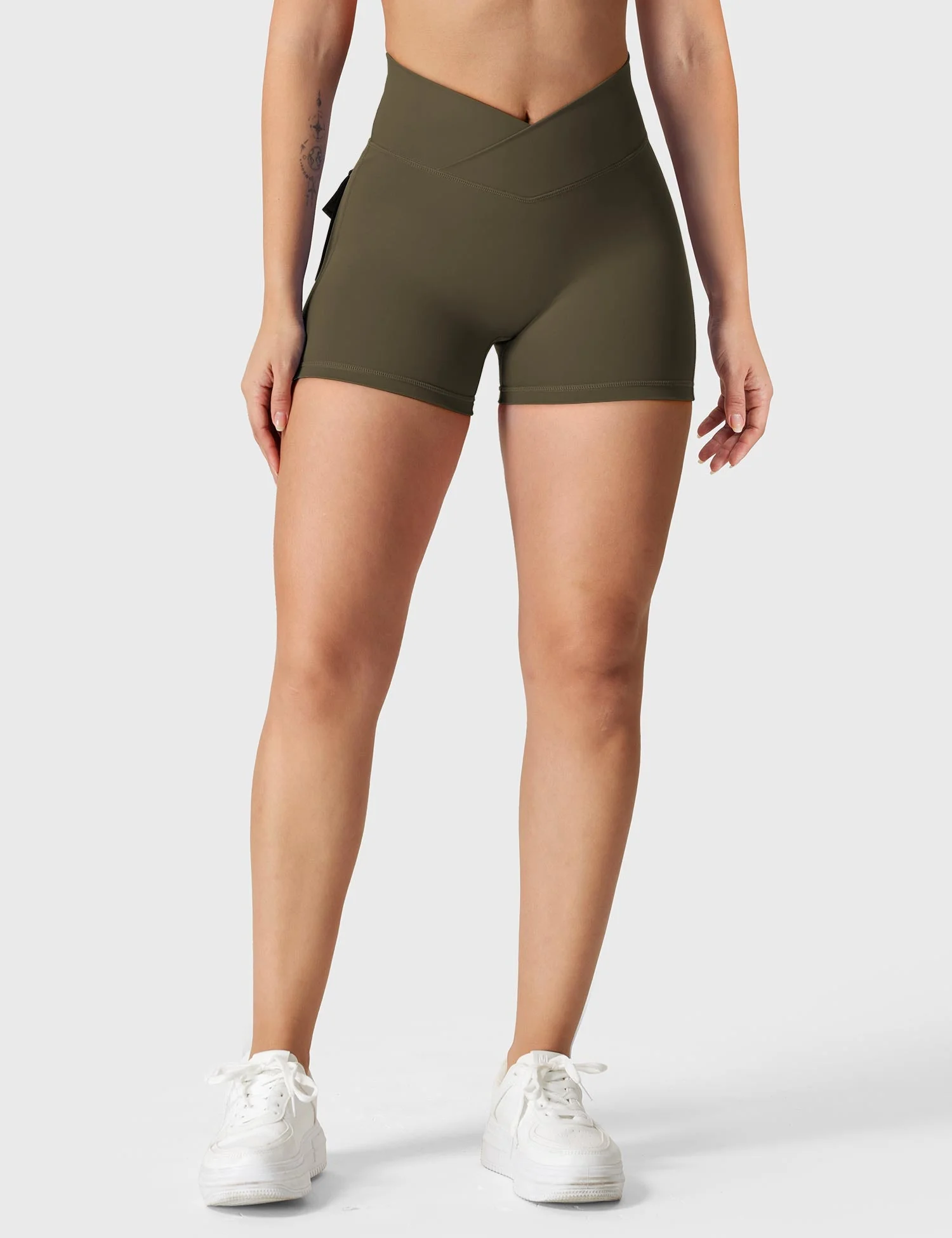Yeoreo Charm CoreFlex™ V-Waistband 4.5" Shorts - Image 42